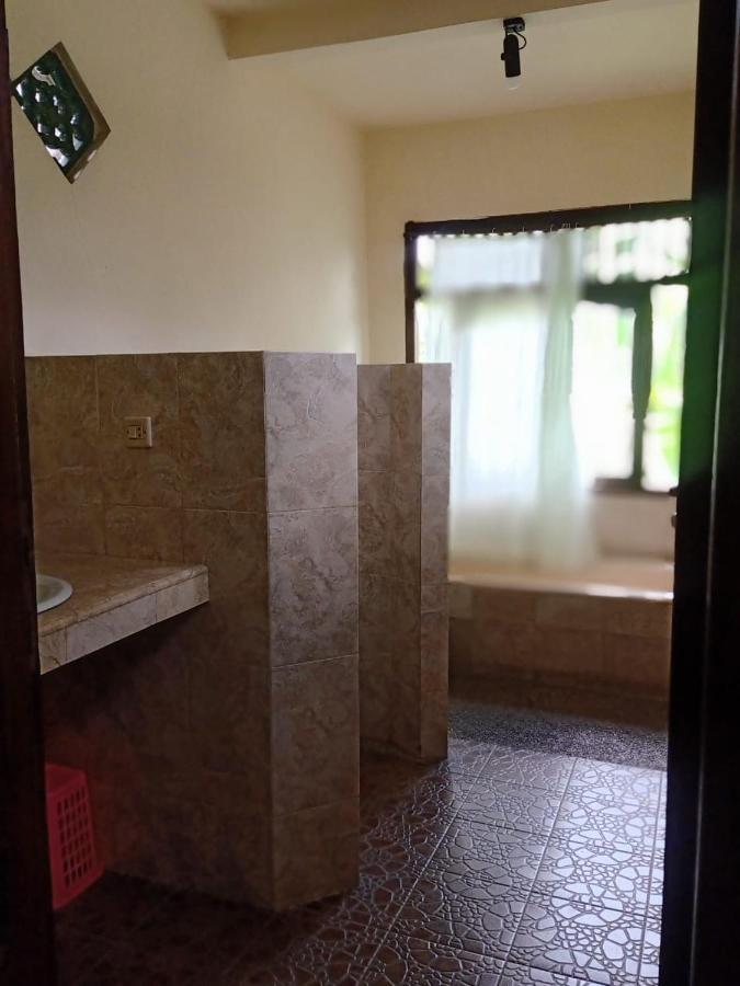 Family Guest House Ubud Exterior foto